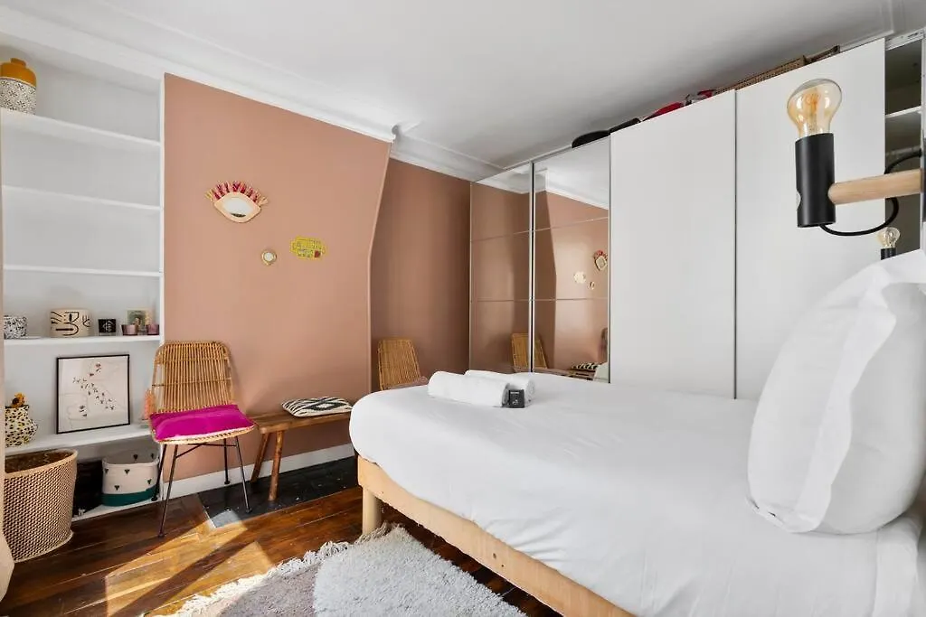 Grand Lumineux Pour 2 Personnes *